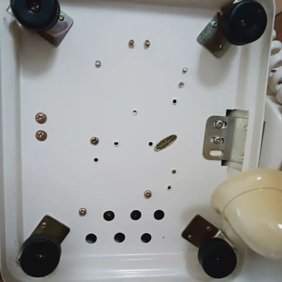 FINAL leavinVICTORIAN FRENCH STYLE ROTARY DESK PHONE Mona Lisa Center metal base - Picture 8 of 12